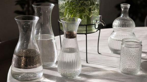 Comment sublimer vos boissons avec des carafes et des fontaines décoratives