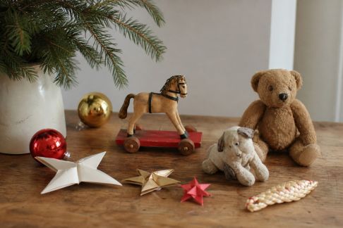 Valoriser ses souvenirs d’enfance dans la décoration de Noël