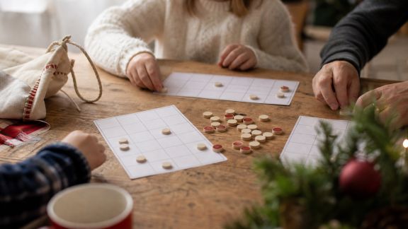Animer un loto de Noël pour petits et grands : règles et astuces
